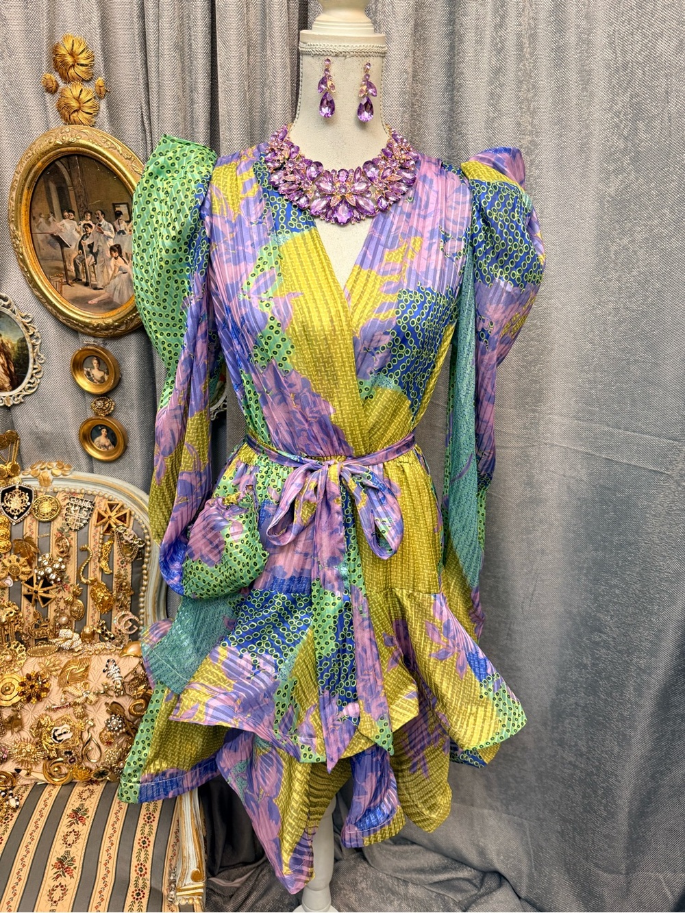 Lavender Pleated Silk-Feel Dress with Statement  Glass Jewelry Set